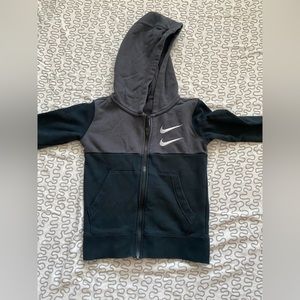 Boy Nike hoodie